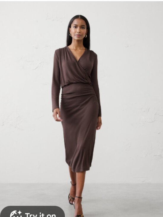 Banana Republic Dresses & Skirts - Banana Republic Brown Soft Luxe Long Sleeve Ruched Midi Dress size Small